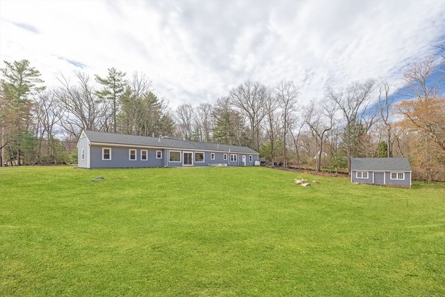 100 Maple Street, Sherborn, MA 01770