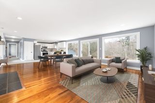 100 Maple Street, Sherborn, MA 01770