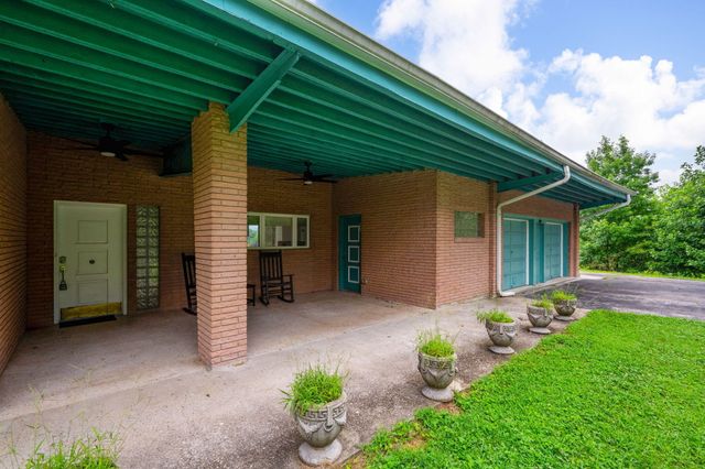 225 Cherokee Trail, Copperhill, TN 37317