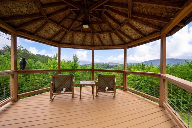 225 Cherokee Trail, Copperhill, TN 37317