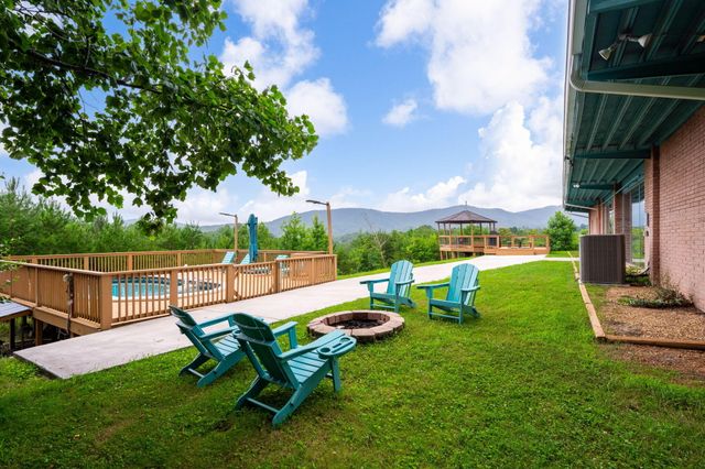 225 Cherokee Trail, Copperhill, TN 37317