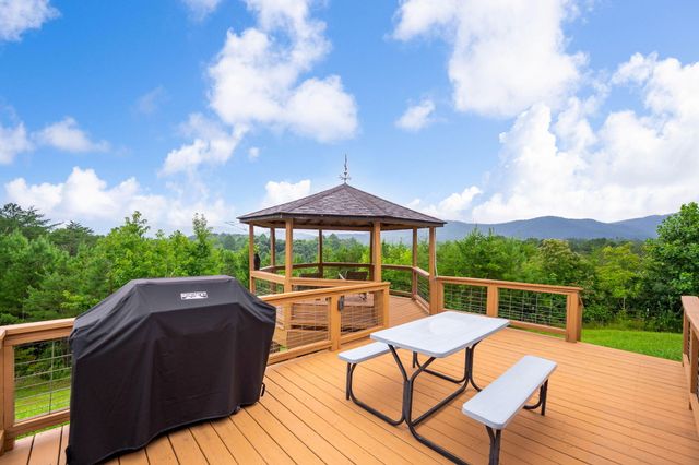 225 Cherokee Trail, Copperhill, TN 37317