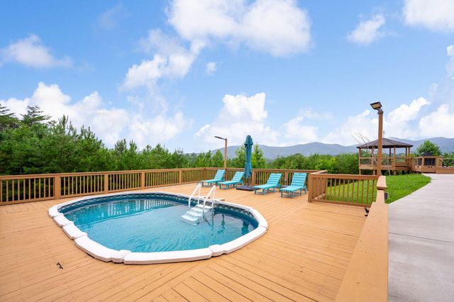 225 Cherokee Trail, Copperhill, TN 37317