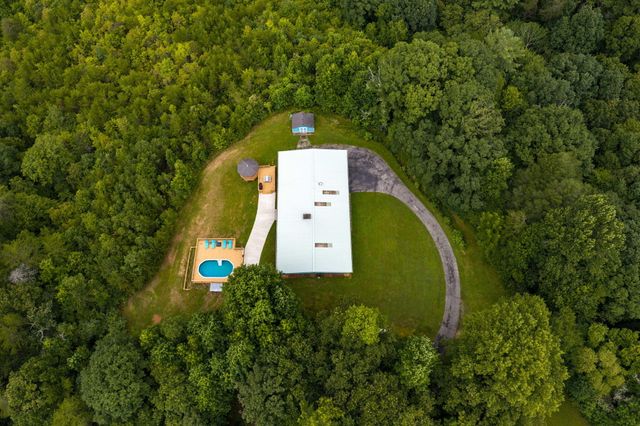 225 Cherokee Trail, Copperhill, TN 37317