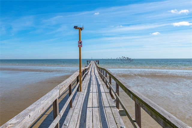 538 Villa Drive, Seabrook, TX 77586