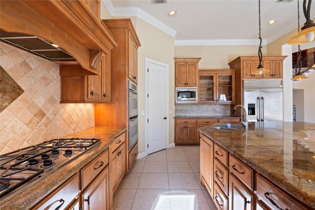 538 Villa Drive, Seabrook, TX 77586