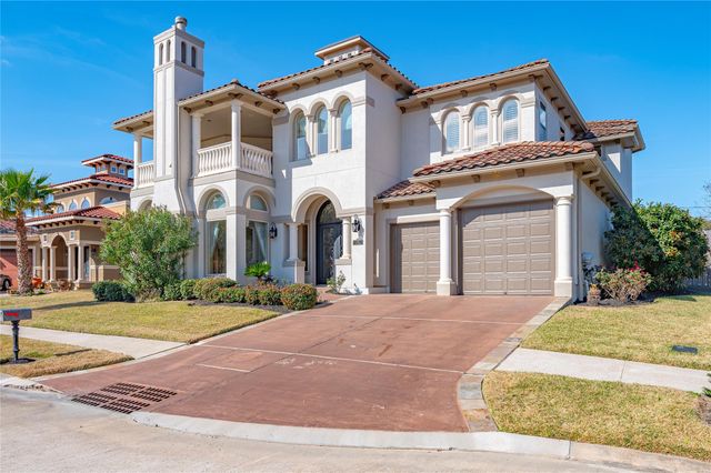 538 Villa Drive, Seabrook, TX 77586