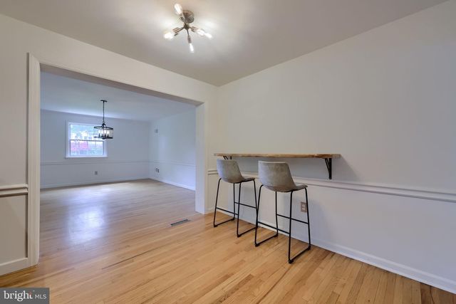 1544 VISTA RD, Lancaster, PA 17601