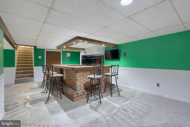 1544 VISTA RD, Lancaster, PA 17601