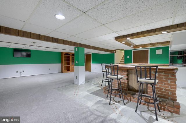 1544 VISTA RD, Lancaster, PA 17601