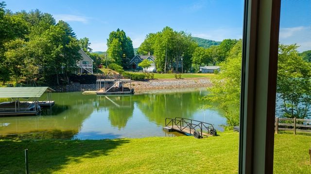 1693 Chatuge Shores, Hiawassee, GA 30546