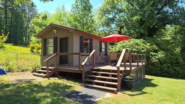 1693 Chatuge Shores, Hiawassee, GA 30546