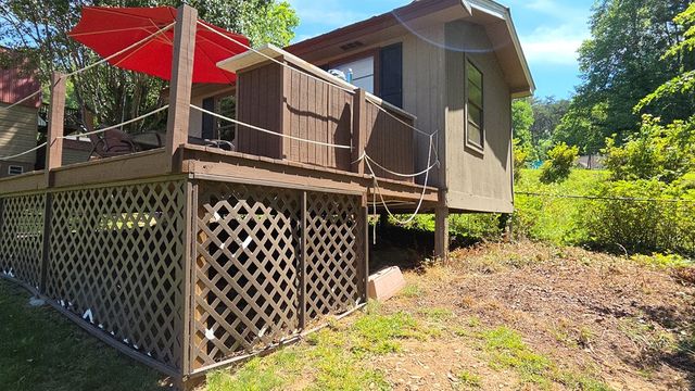 1693 Chatuge Shores, Hiawassee, GA 30546