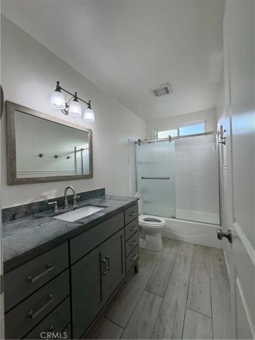 24961 El Caballo, Lake Forest, CA 92630