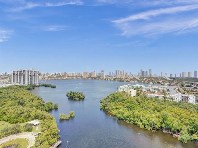 16385 Biscayne Blvd 2107, North Miami Beach, FL 33160