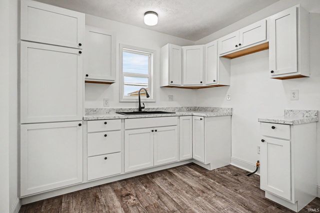 812 W Marion Street, Mishawaka, IN 46545