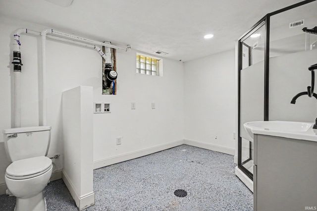 812 W Marion Street, Mishawaka, IN 46545
