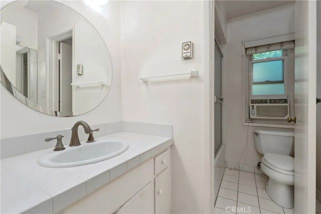359-361 Roswell, Long Beach, CA 90814