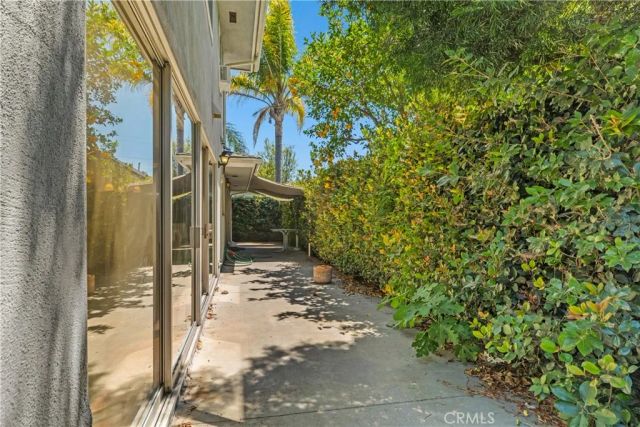 359-361 Roswell, Long Beach, CA 90814