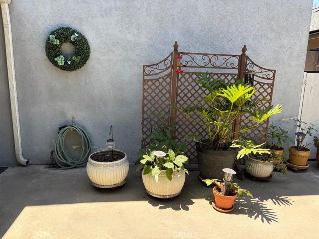 359-361 Roswell, Long Beach, CA 90814