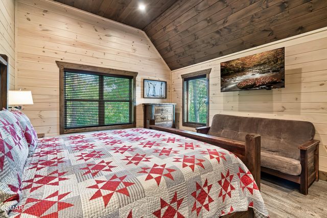 3504 Sandridge Way, Pigeon Forge, TN 37863