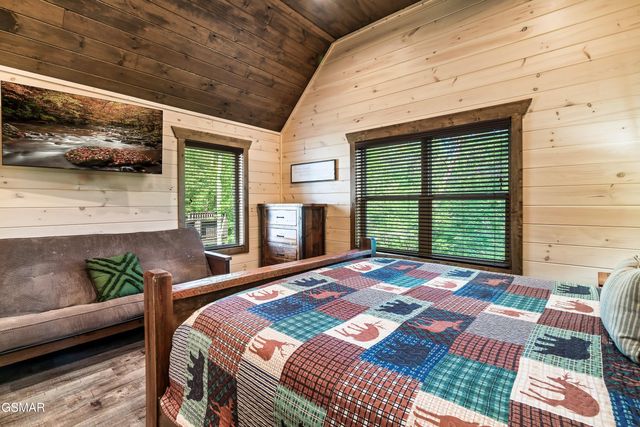 3504 Sandridge Way, Pigeon Forge, TN 37863