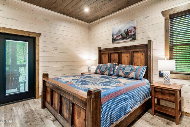 3504 Sandridge Way, Pigeon Forge, TN 37863