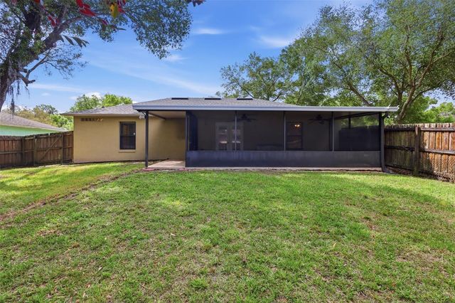 415 DEANNA CIRCLE, Deland, FL 32724