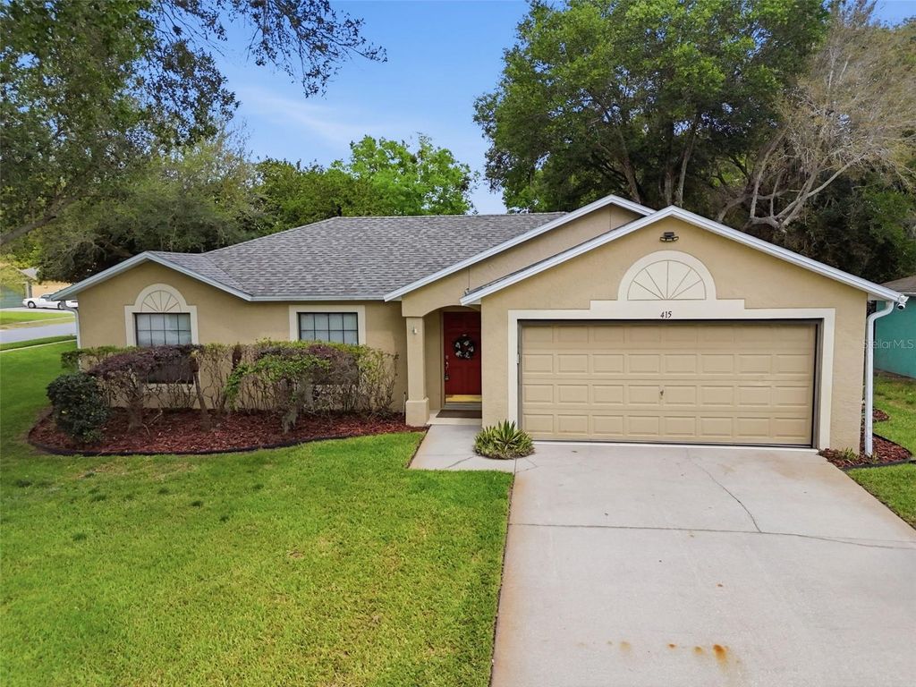 415 DEANNA CIRCLE, Deland, FL 32724