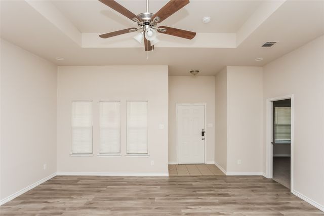 1910 S Uhl Road, Glenn Heights, TX 75154