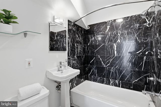 4105 WEXFORD DR, Kensington, MD 20895