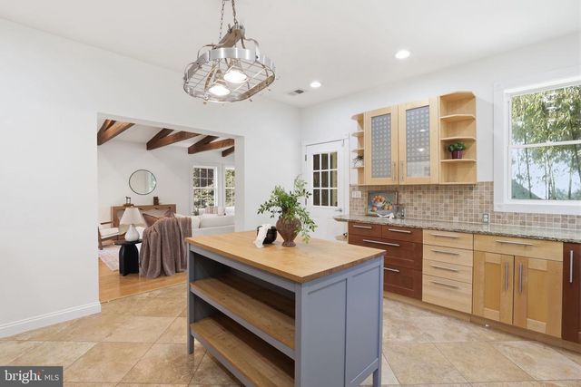 4105 WEXFORD DR, Kensington, MD 20895