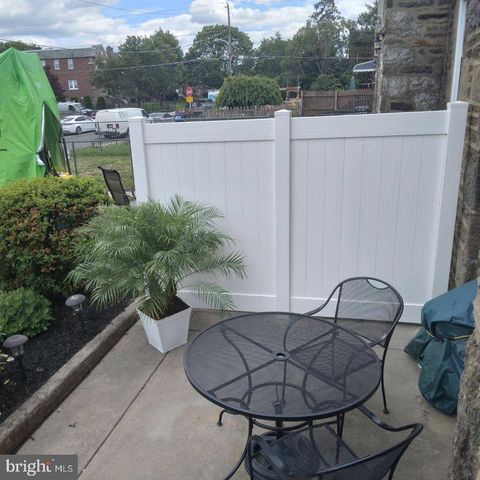 3322 VISTA ST, Philadelphia, PA 19136