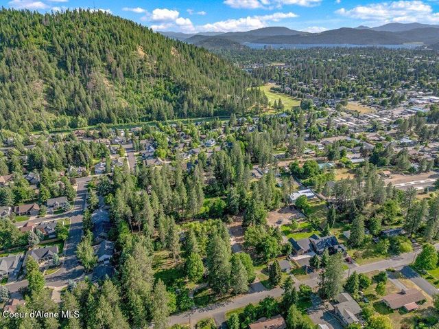 2885 N Bramble Bush CT, Coeur D'alene, ID 83815