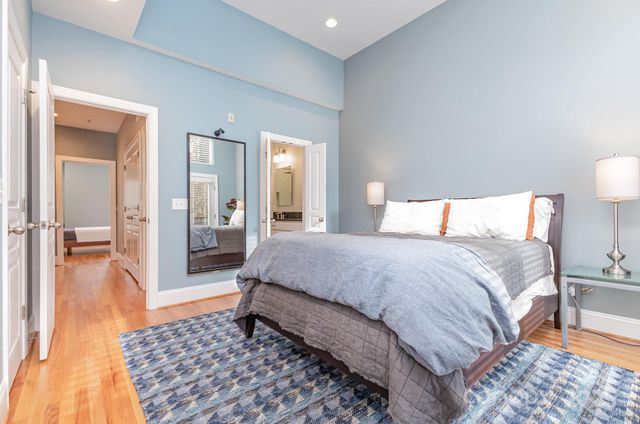 239 N Dotger Avenue N F-7, Charlotte, NC 28207