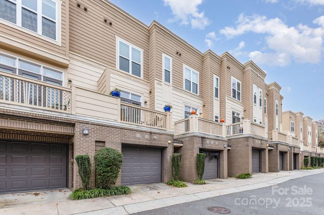 239 N Dotger Avenue N F-7, Charlotte, NC 28207