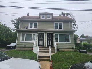 1068 Arthur Street, Uniondale, NY 11553