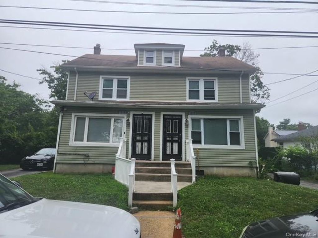 1068 Arthur Street, Uniondale, NY 11553