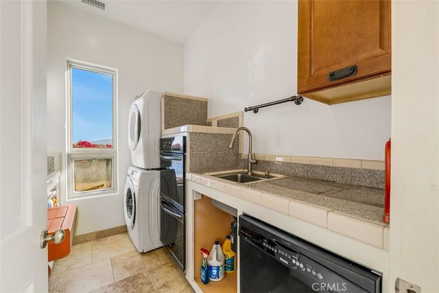 12463 Redbud Road, Desert Hot Springs, CA 92240