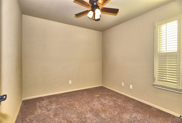 13503 S Oak Court, Glenpool, OK 74033