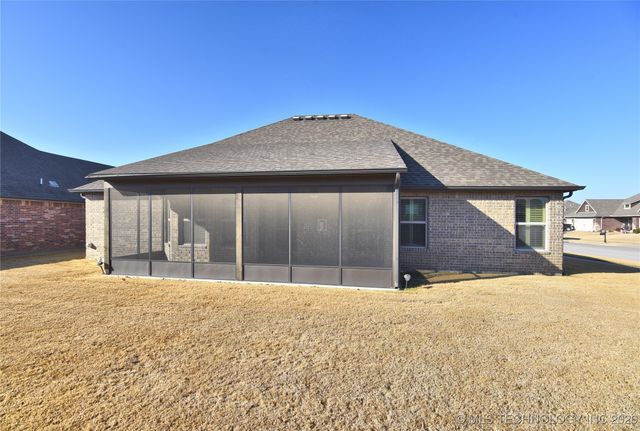 13503 S Oak Court, Glenpool, OK 74033