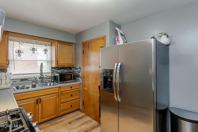 3517 Douglas Road, Toledo, OH 43606