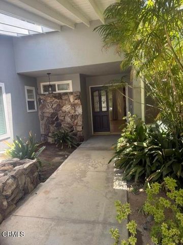 9642 Yolanda Avenue, Northridge, CA 91324