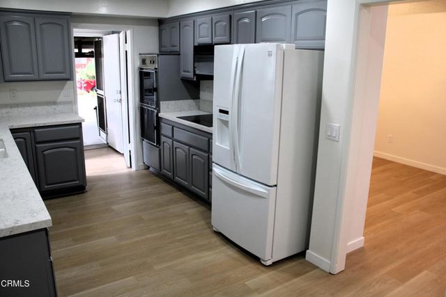 9642 Yolanda Avenue, Northridge, CA 91324