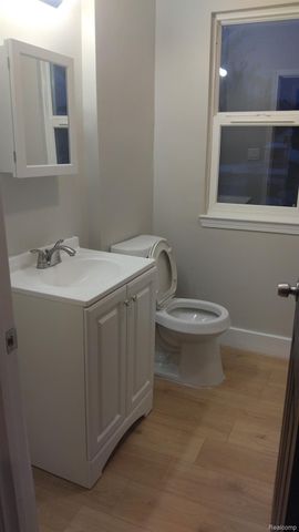 8118 E Hildale Street, Detroit, MI 48234