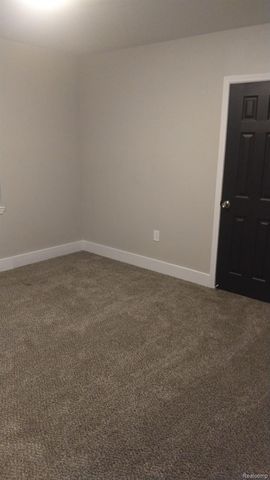 8118 E Hildale Street, Detroit, MI 48234