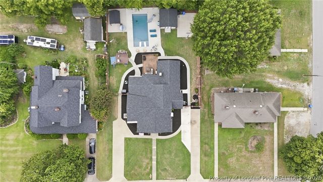 906 S 8th Street, Lillington, NC 27546