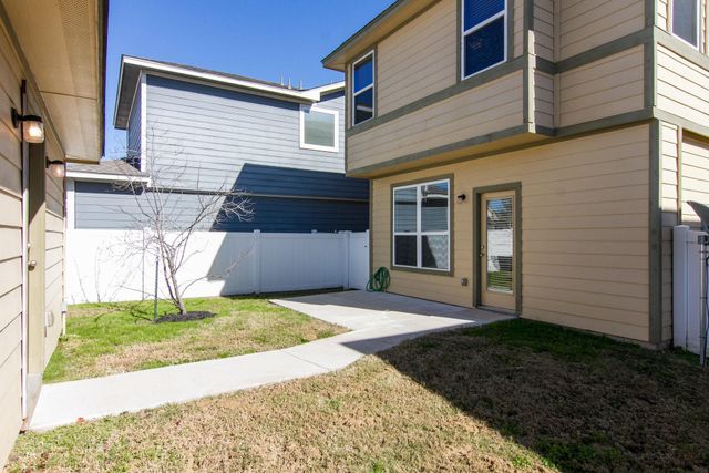 18310 Mammoth Cave BLVD, Pflugerville, TX 78660