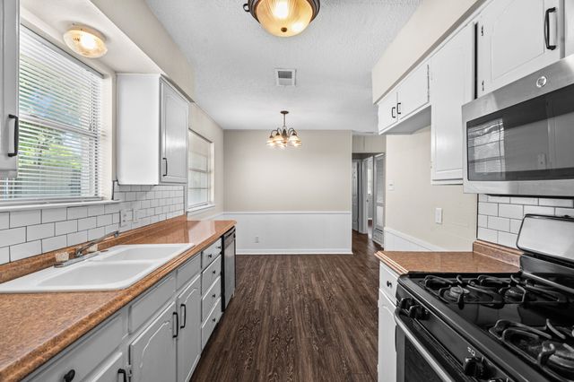 5812 Haney Drive, Watauga, TX 76148