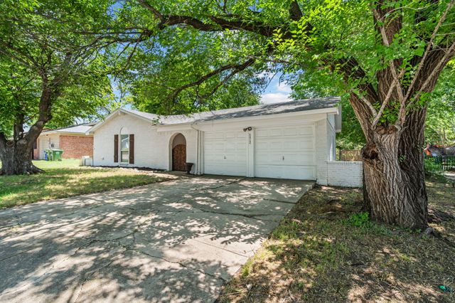 5812 Haney Drive, Watauga, TX 76148